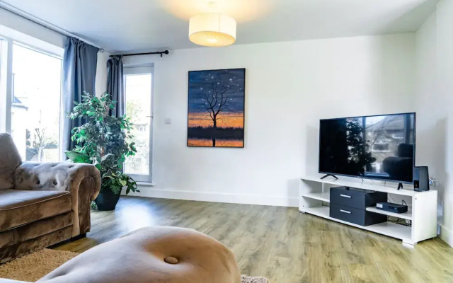 Inviting 2-bed Apartment in Cambridge