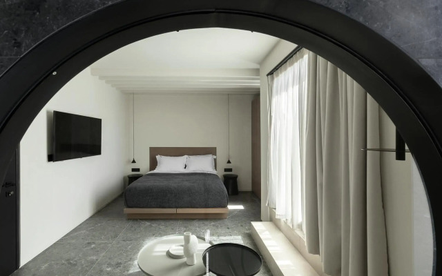 CUBIC Mykonos Seafront Design Suites