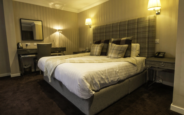 The Fenwick Hotel