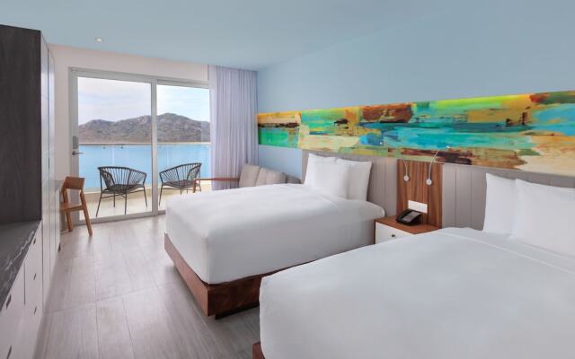 Courtyard by Marriott Mazatlan Beach Resort