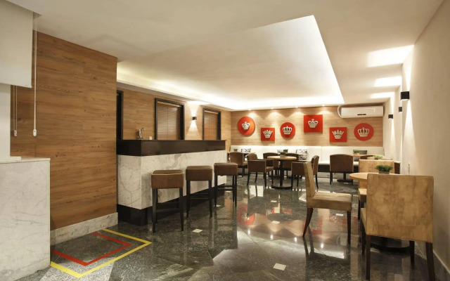 Royal Urban Macaé Hotel