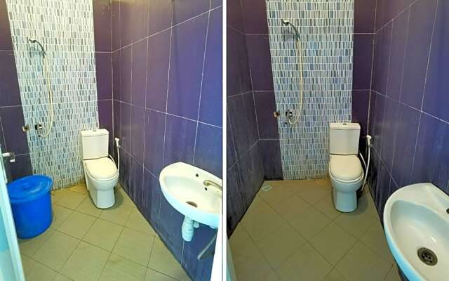 OYO 3710 Izzi Hotel