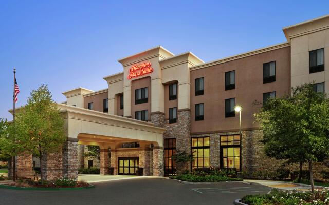 Hampton Inn & Suites West Sacramento