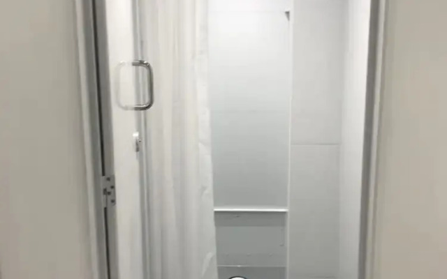 Bowden Court - Hostel