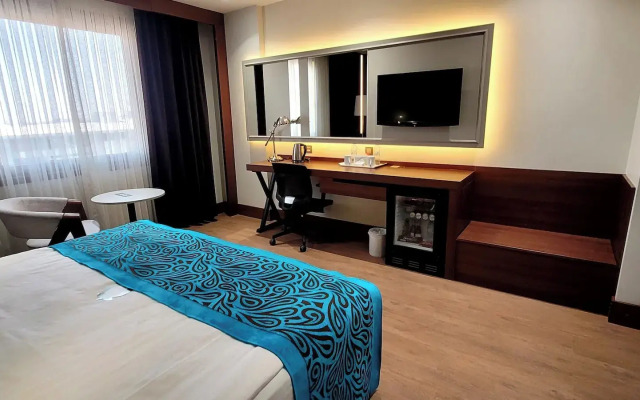 Teymur Continental Hotel
