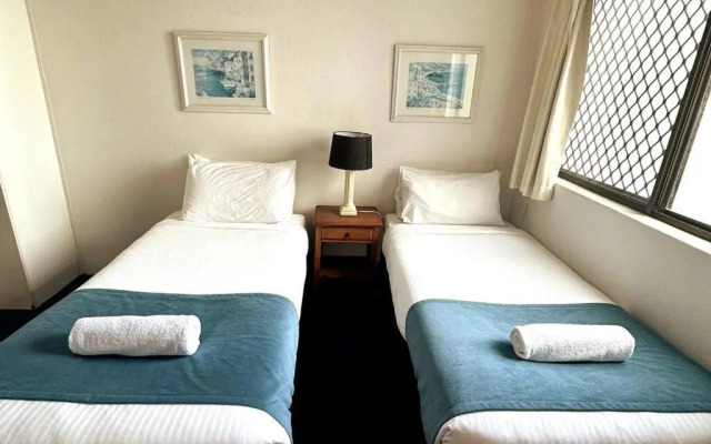 2 Bedroom Private Unit - Alexandria Apartments