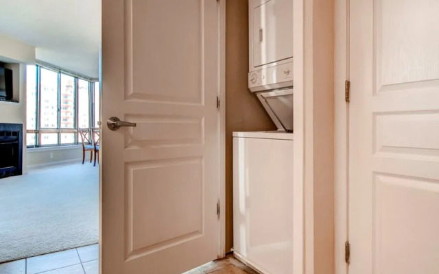 1401 Joyce on Pentagon Row by Global