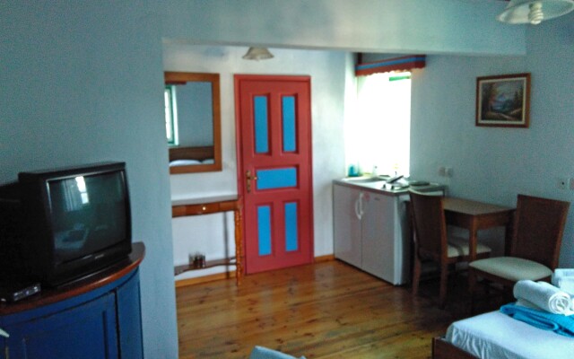 Guesthouse IRO