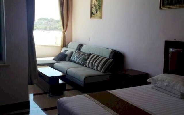 Xingcheng Xiaolonggong Hotel