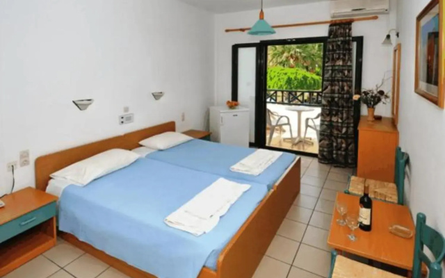 Paloma Garden-Corina Hotel