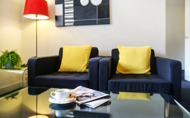 Plum Carlton Serviced Apartments