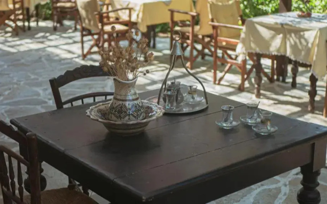 Vagia Traditional Hotel
