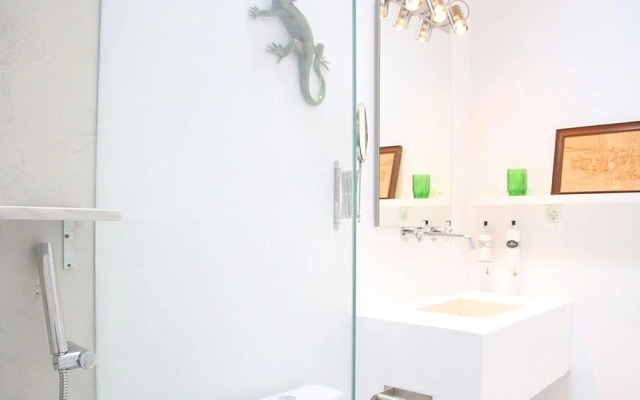 Senhora do Cabo Meco