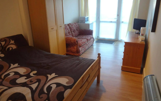 Travellers Rest Motel