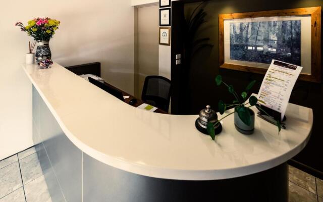 Castlemaine Colonial Motel and Apartments