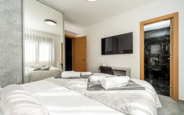 Apartments Royal