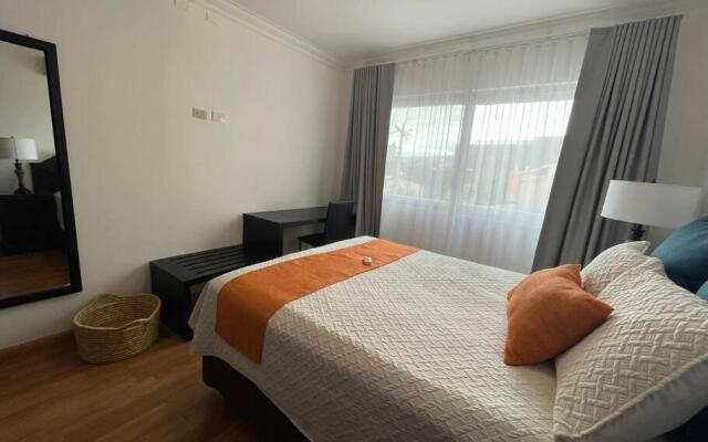 Full Apt. 2BD Near Malls and Rts(2A)