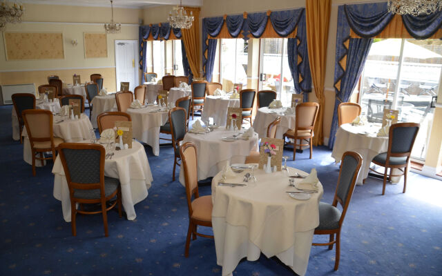 Melville Hall Hotel and Utopia Spa