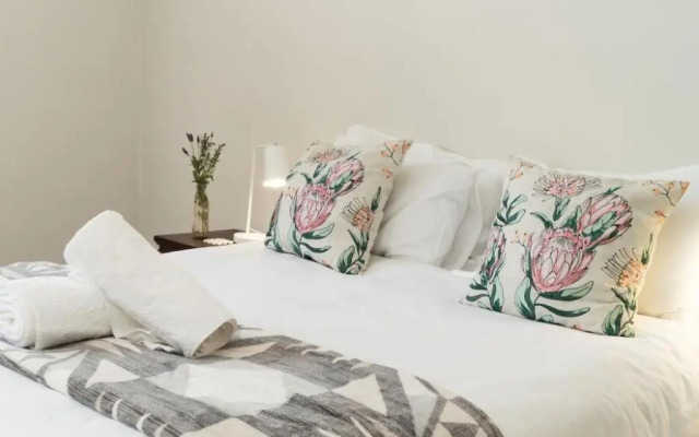 Staymore Cape Winelands Homestay