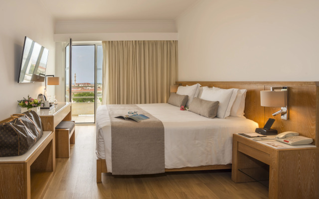 Kydon, The Heart City Hotel