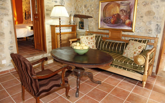 Dorovinis Country Houses