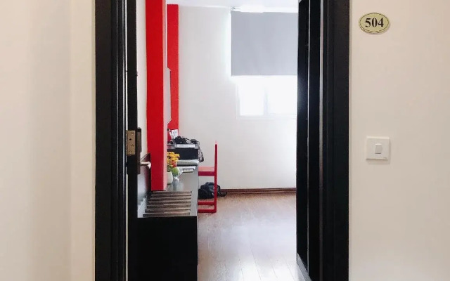 Monsieur Diesel Hotel Hang Bac