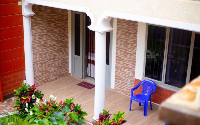 Inviting 6-bedrooms Apartment in Kigali