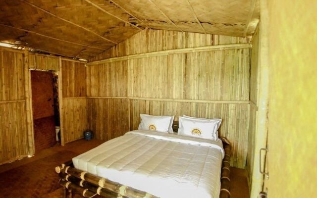 Suggee Resort