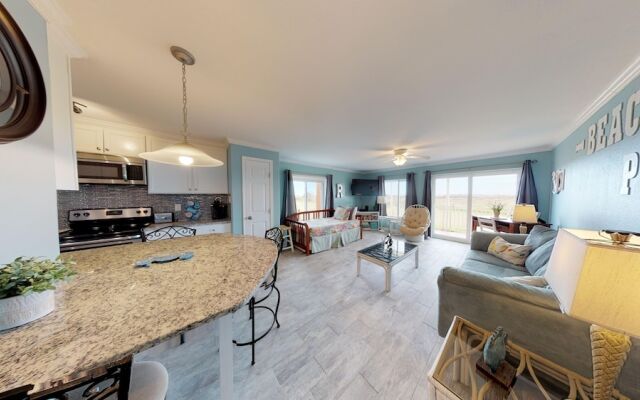 Island 125 1 Bedroom Condo