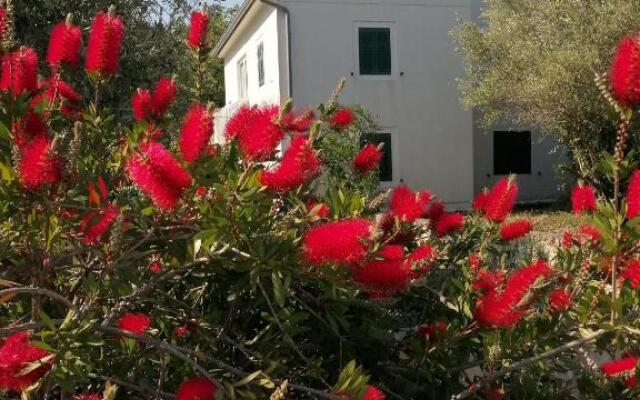 Rustic Holiday Home Miketa