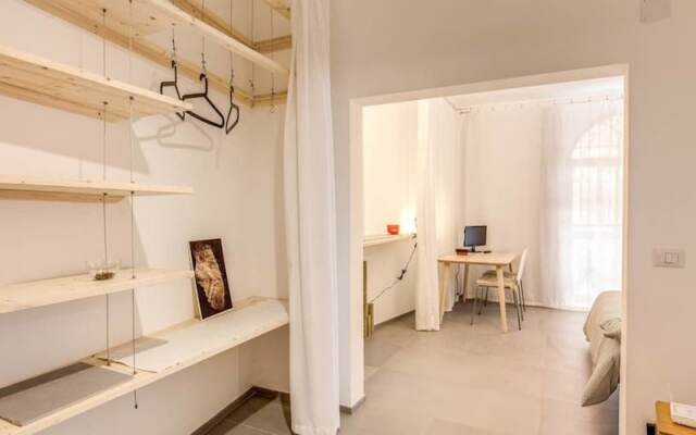 Trastevere budget studio