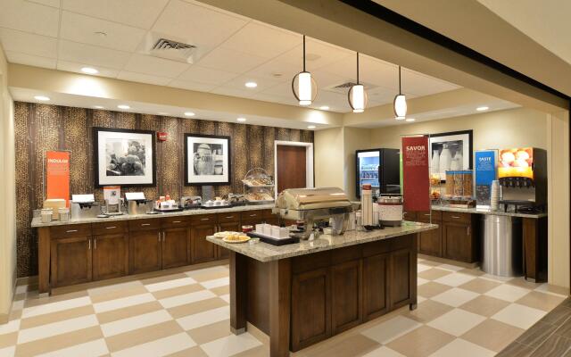 Hampton Inn & Suites Chippewa Falls