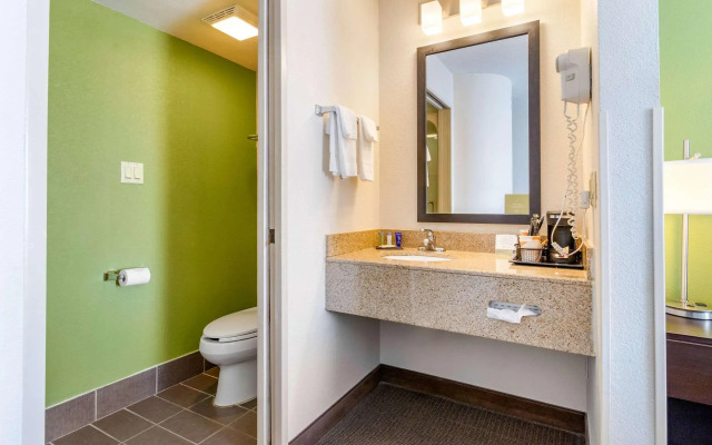 Sleep Inn I-95 North Savannah