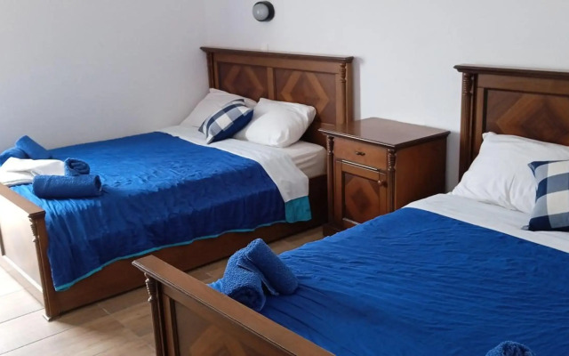 Studios Apartments Kapetanios