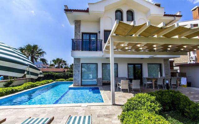 Villa North by Tatilpremium