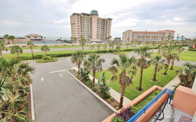 Oceanwalk 18-304 Apartment 3