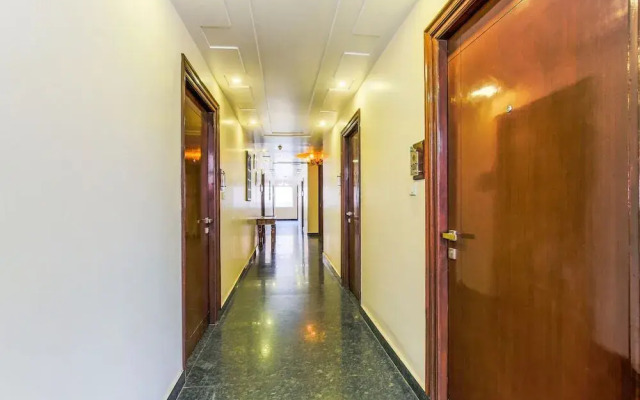 Fabhotel Royal Heritage