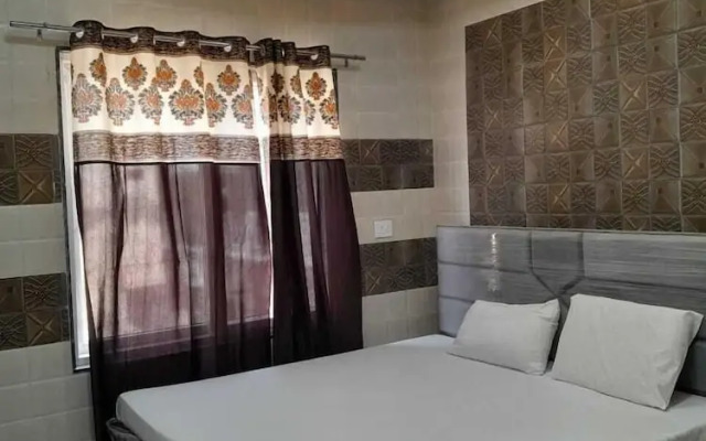 OnlyStay Shiva Dham