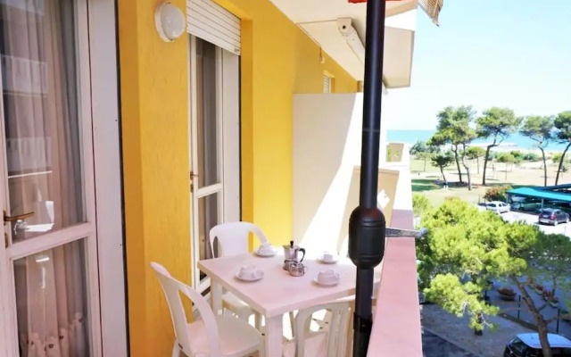 Charming Stay Near Sea