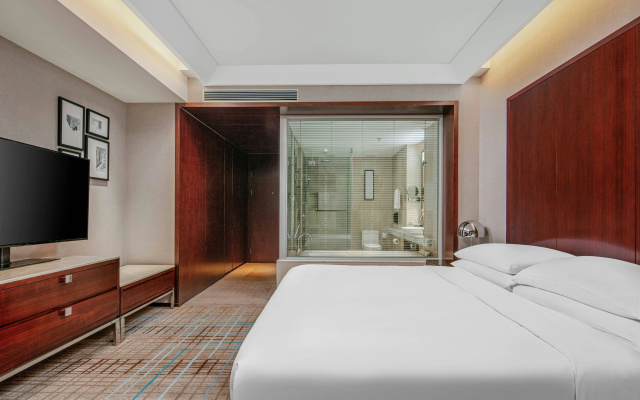Renaissance Shanghai Zhongshan Park – Guest Rooms – Shanghai