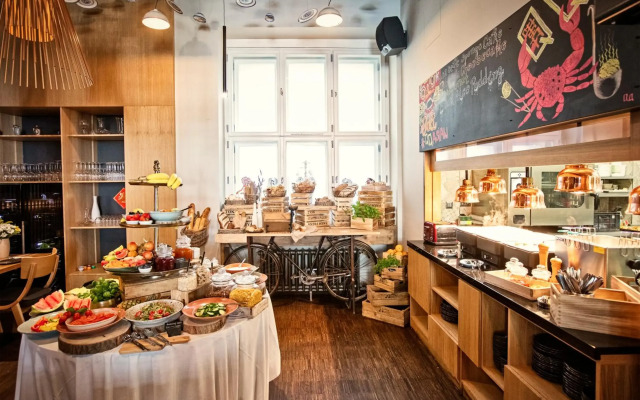 Mosaic House Design Hotel