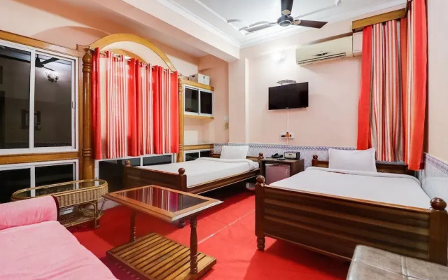 Spot On 45094 Hotel Madhu Complex