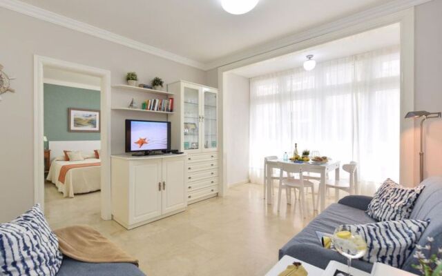 Apartment at Las Canteras Beach