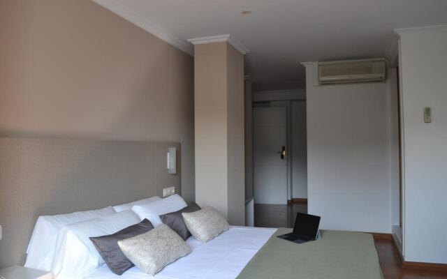 Duerming Villa de Sarria Hotel