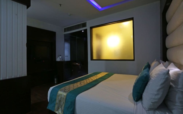 Hotel Mint Park Blue by OYO