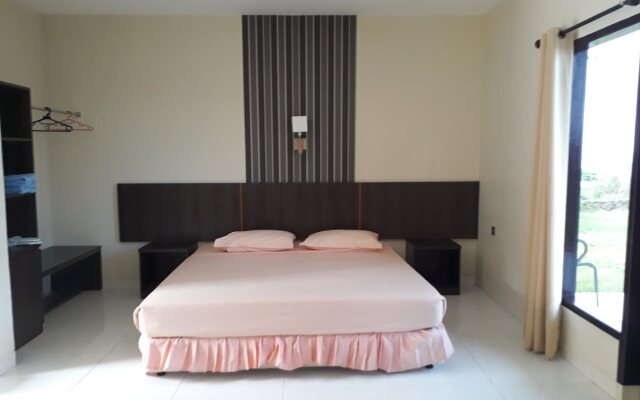 BUKIT KENARI Hotel & Restaurant