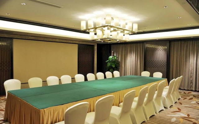Ange Naoeki Cultural Theme Hotel