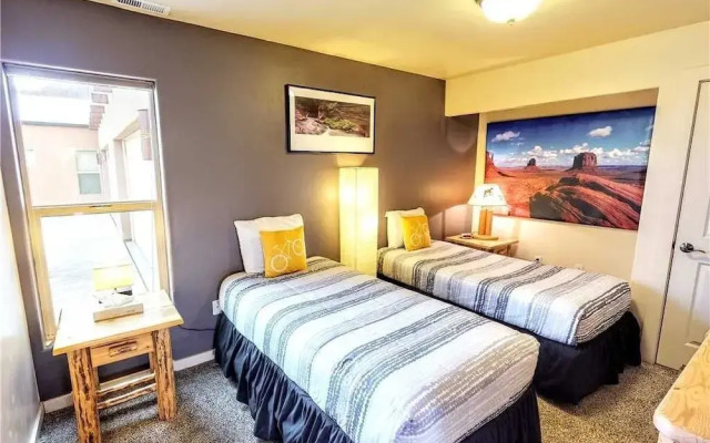 Desert Oasis X1 by RedAwning