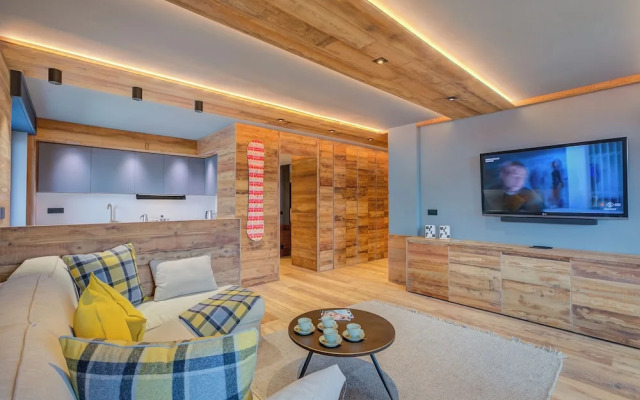 Simona Luxury Apartment few steps from sk