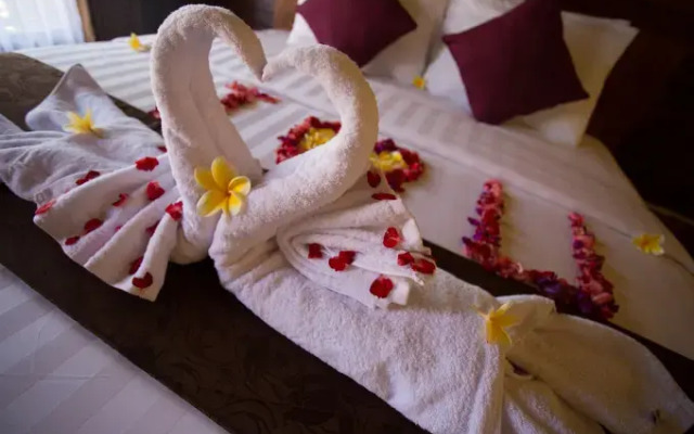 Rijet Villa Beach & Restaurant